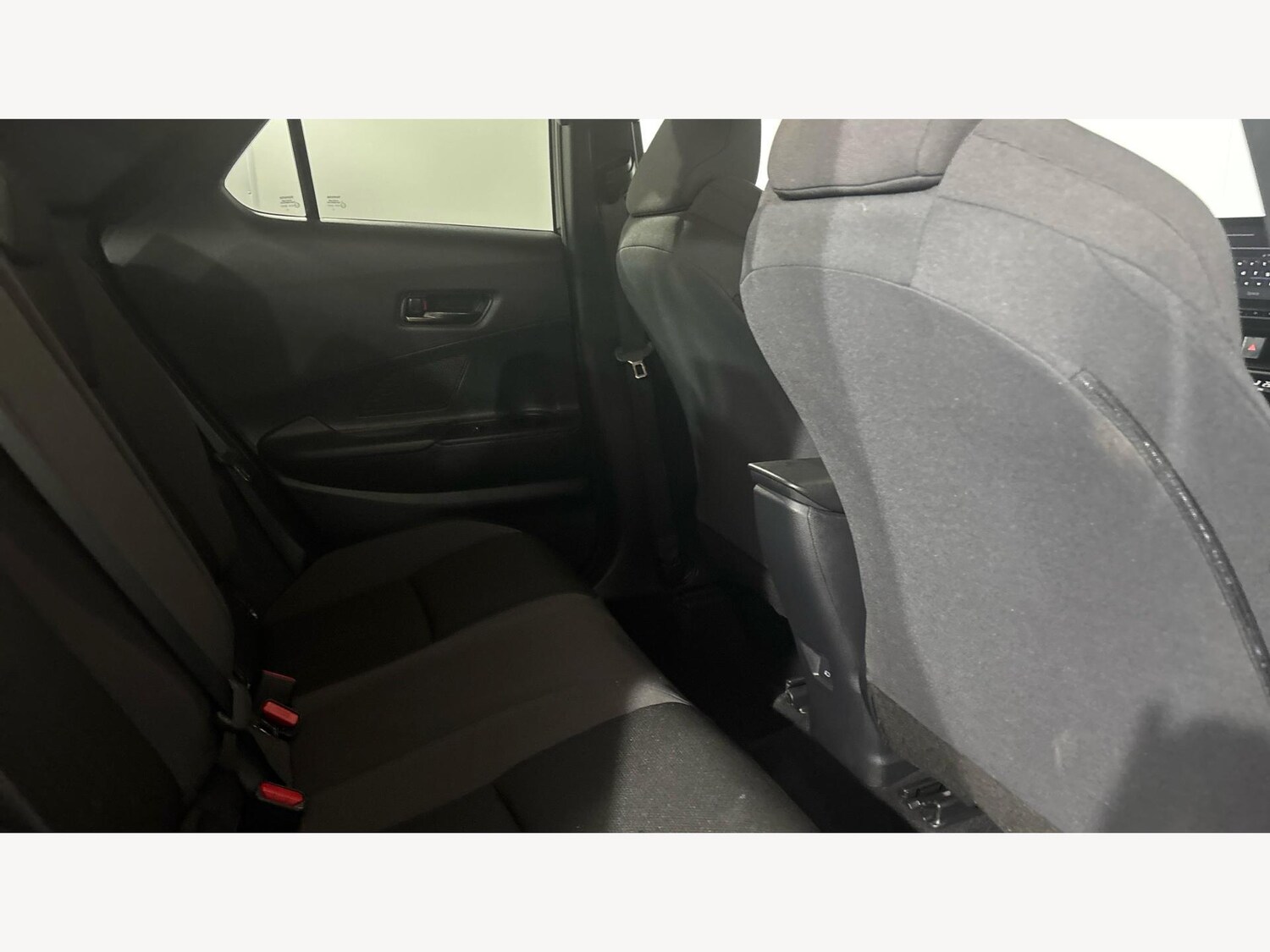 Used Toyota C-HR 2024 for sale - 76991936: Photo 14