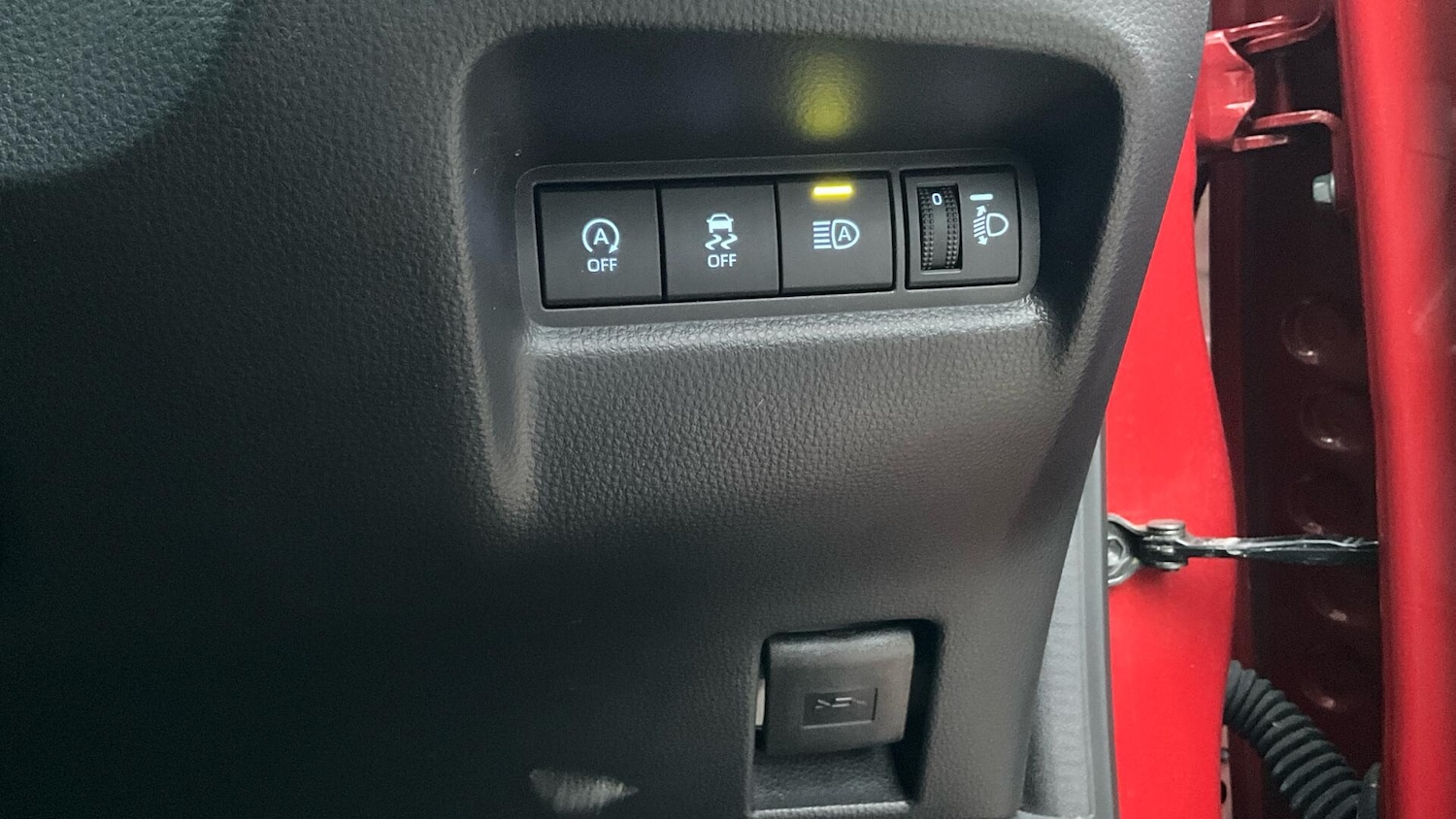 Used Toyota Aygo X 2024 for sale - 77174450: Photo 39