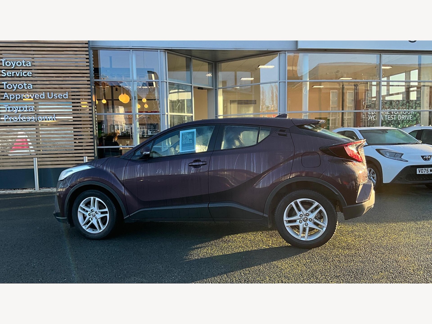 Used Toyota C-HR 2022 for sale - 77144125: Photo 19