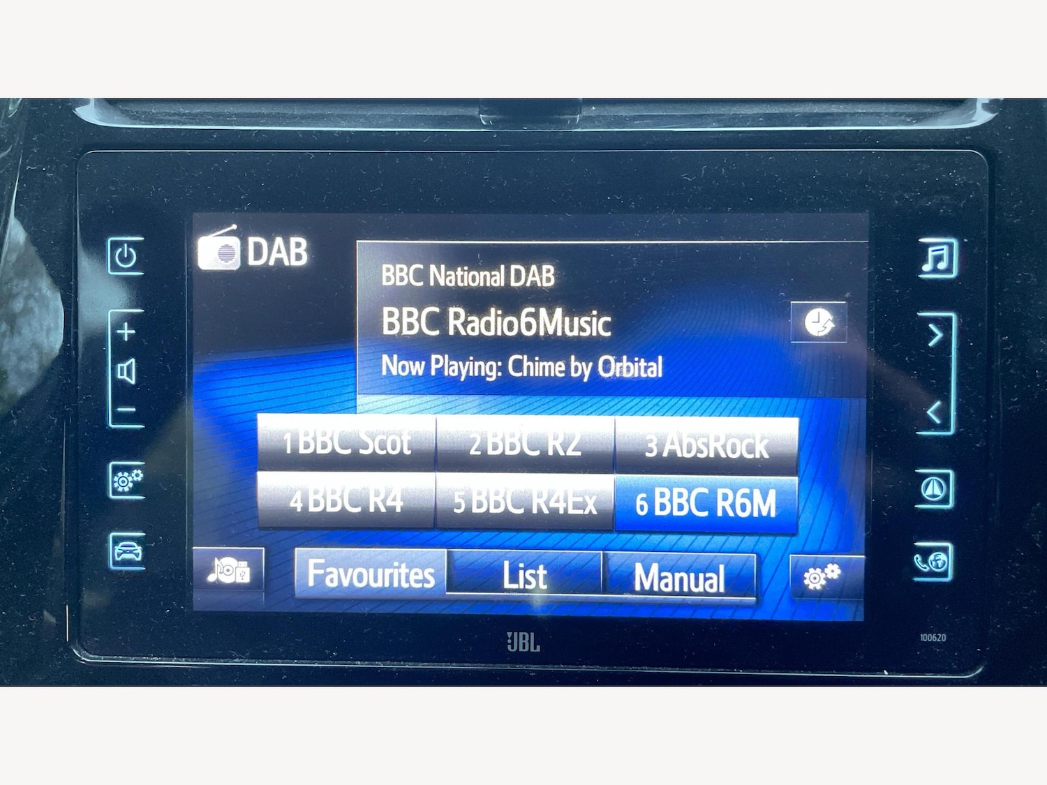 Used Toyota Prius 2018 for sale - 76743094: Photo 25