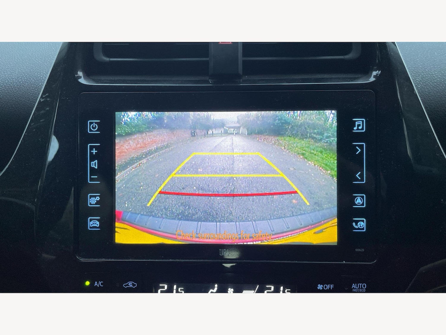 Used Toyota Prius 2018 for sale - 76743094: Photo 26