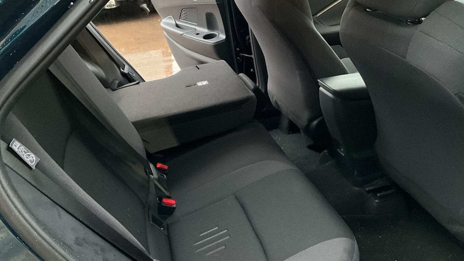 Used Toyota C-HR 2025 for sale - 77143666: Photo 33