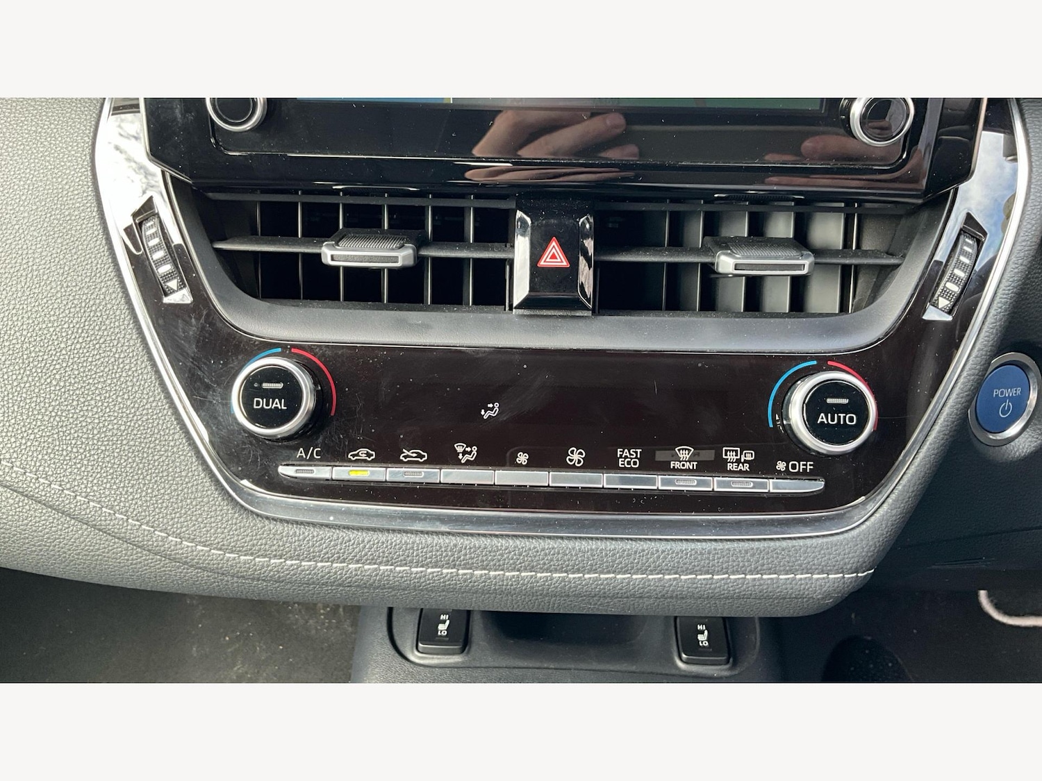 Vehicle 28