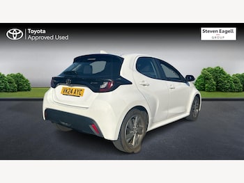 Used Toyota Yaris 2024 for sale - 78292141: Photo