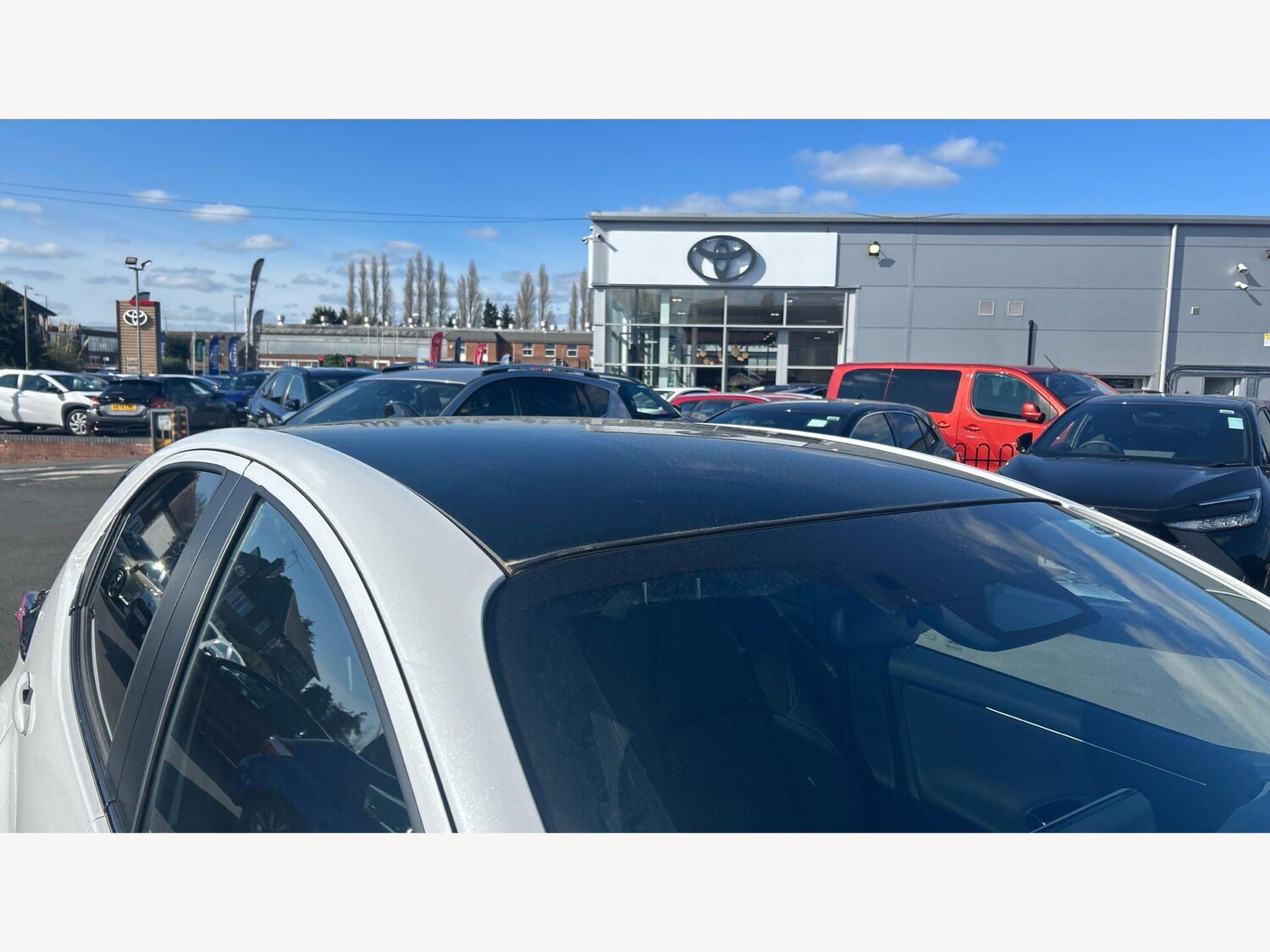 Used Toyota Yaris 2025 for sale - 78115888: Photo 25