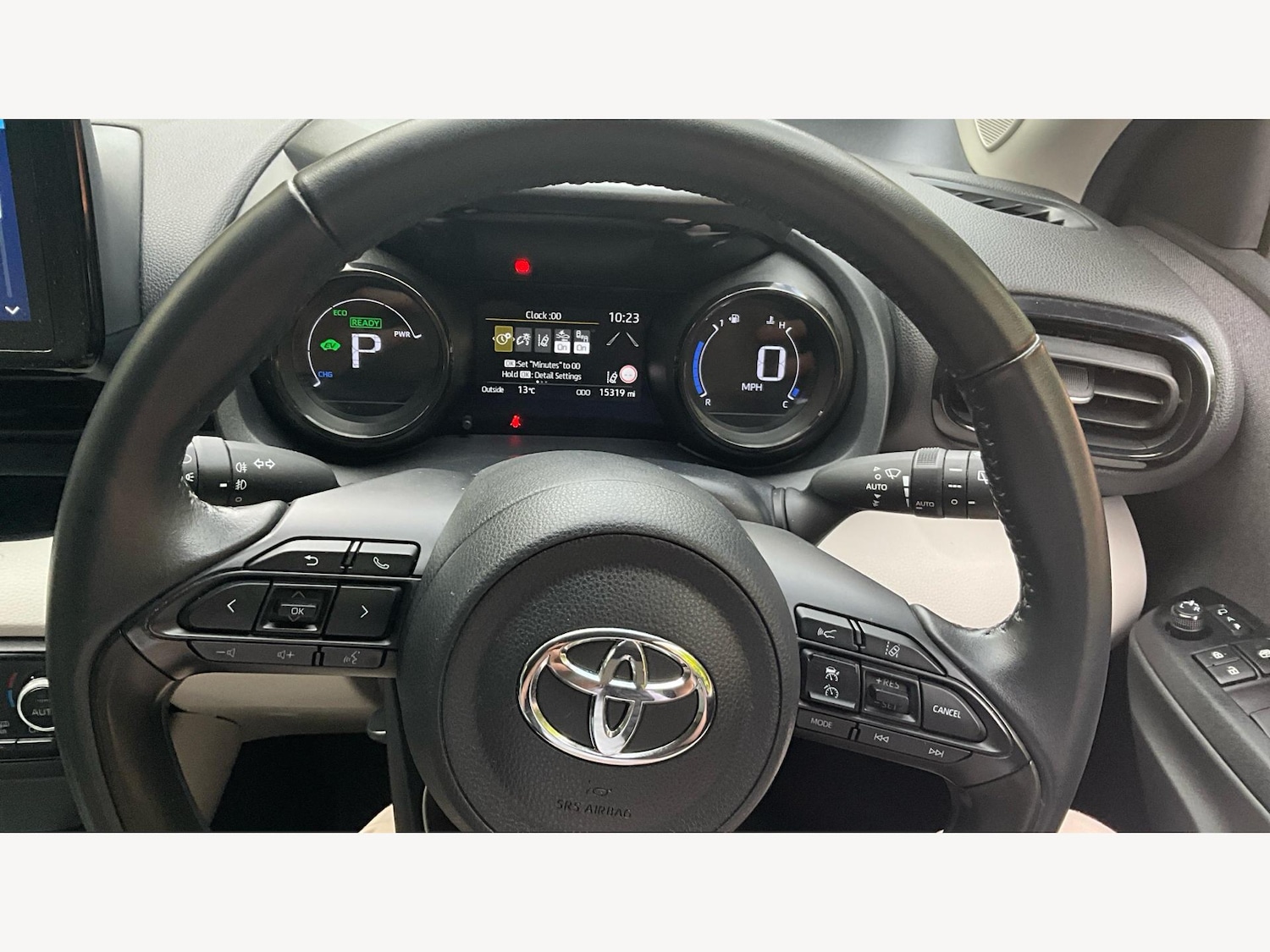 Used Toyota Yaris 2023 for sale - 76349463: Photo 10