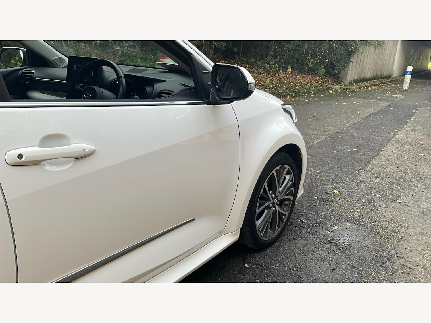 Used Toyota Yaris 2023 for sale - 76349463: Photo 24