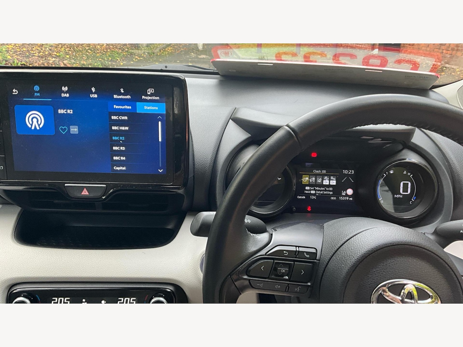 Used Toyota Yaris 2023 for sale - 76349463: Photo 8