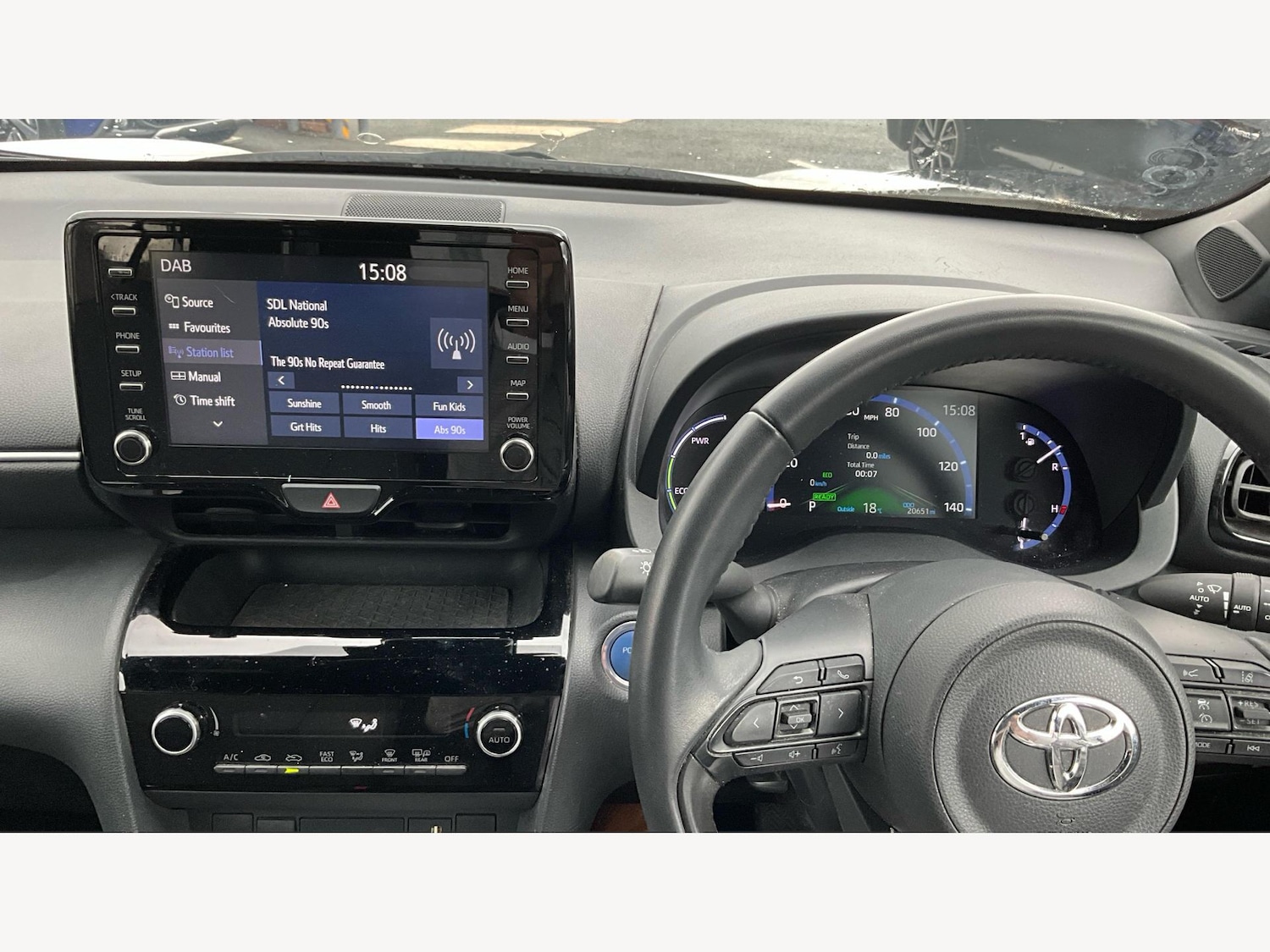 Used Toyota Yaris Cross 2023 for sale - 77611958: Photo 10