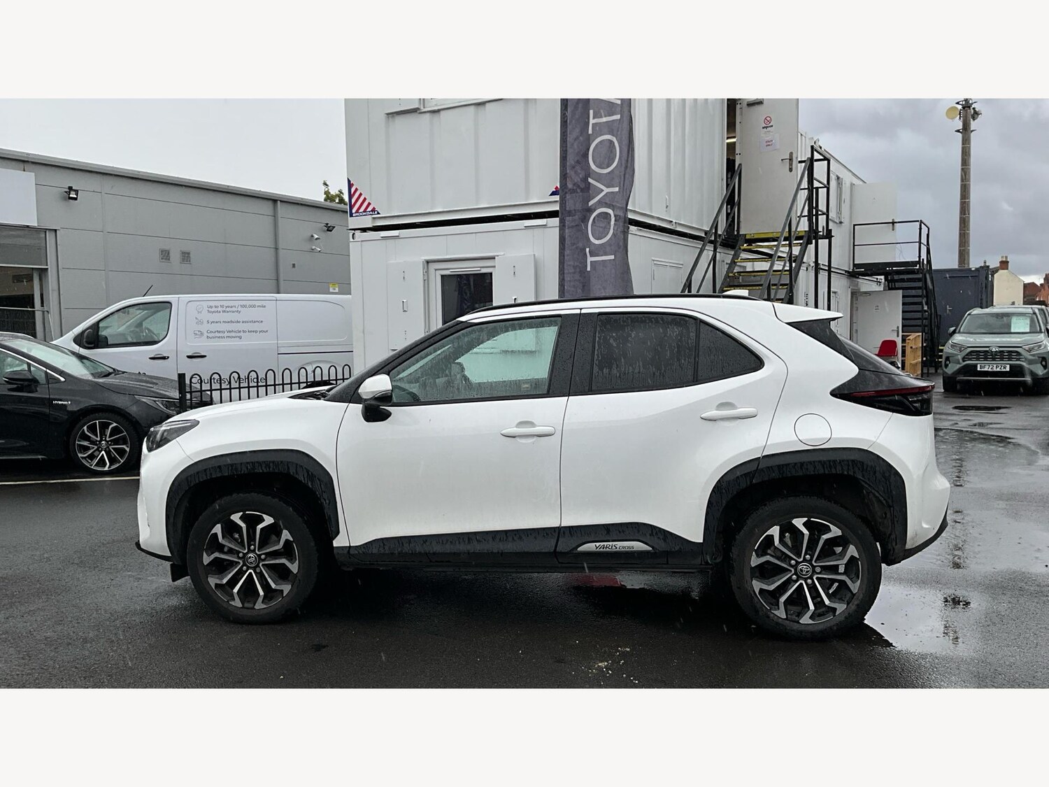 Used Toyota Yaris Cross 2023 for sale - 77611958: Photo 19