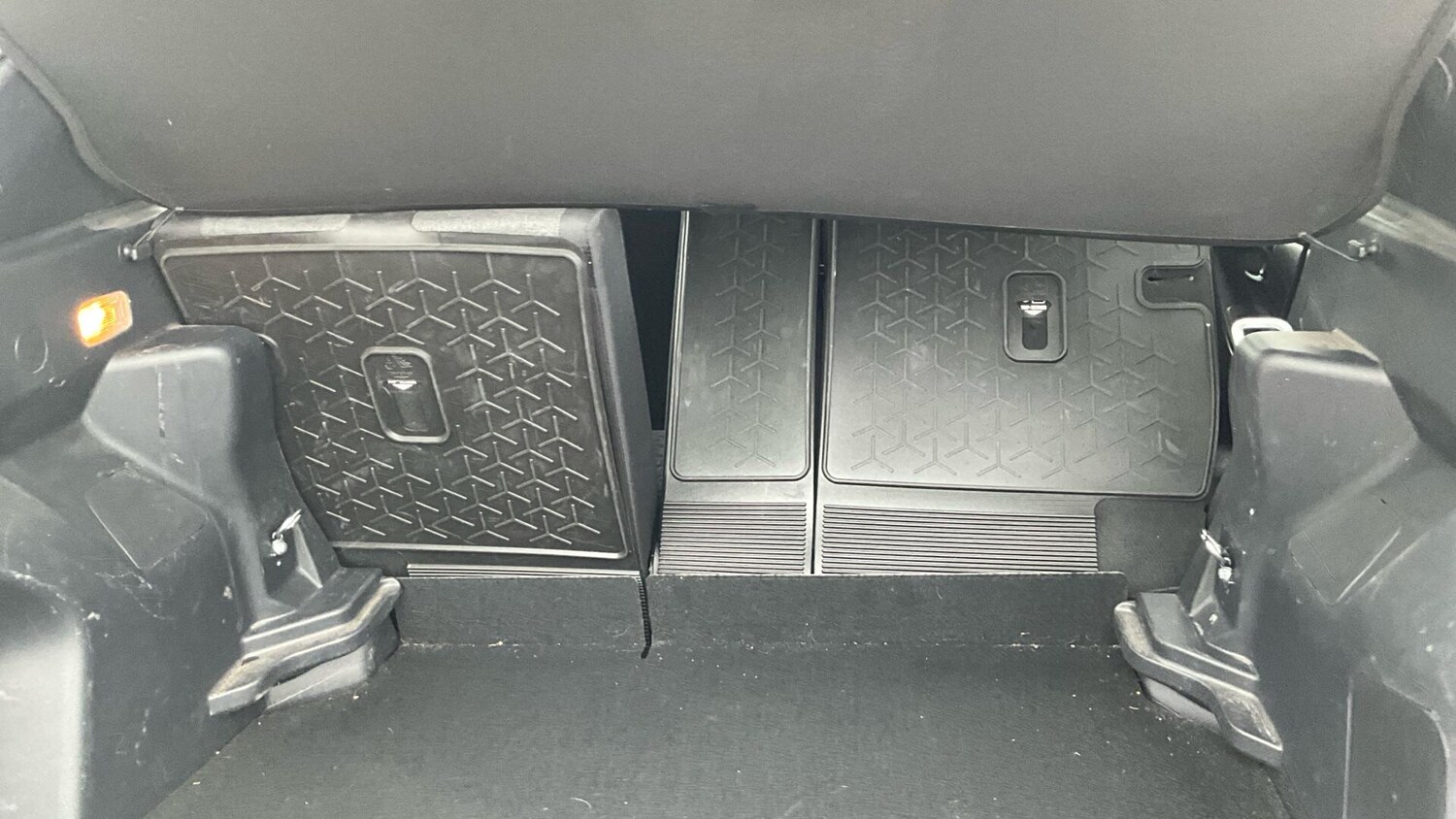 Used Toyota Yaris Cross 2023 for sale - 77611958: Photo 34