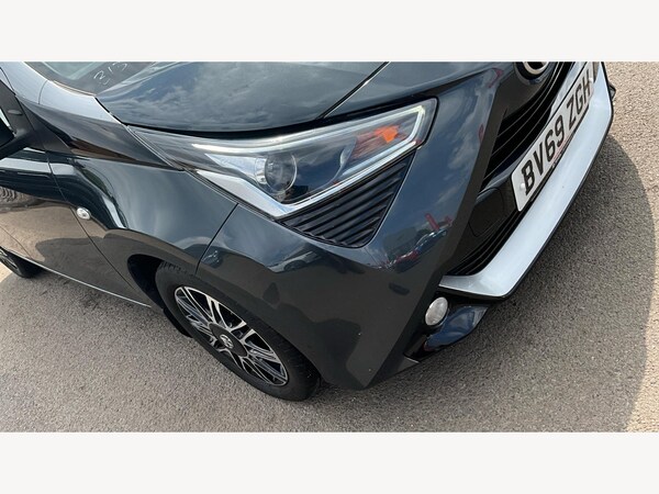 Used Toyota AYGO 2019 for sale - 75520535: Photo 38