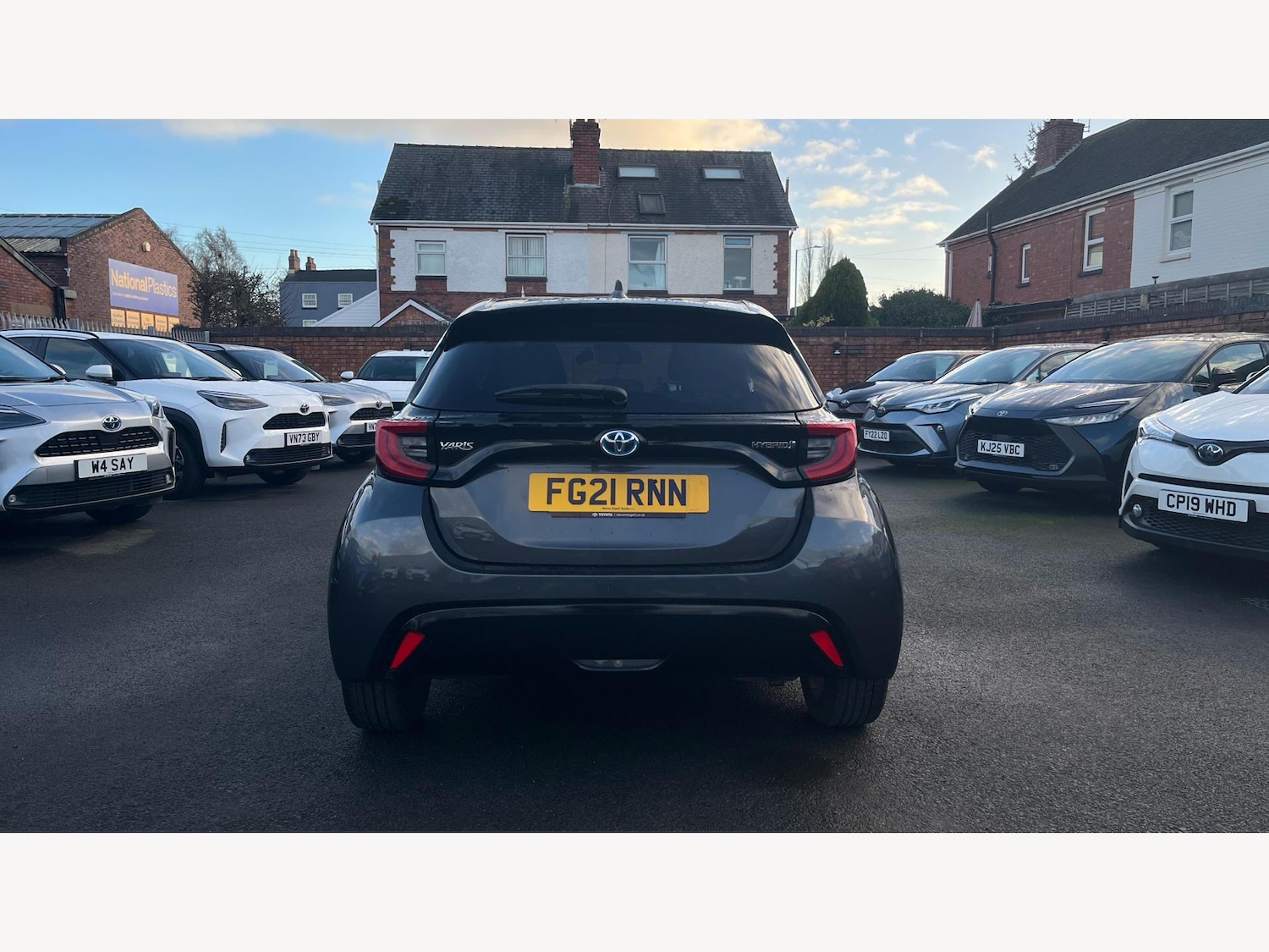 Used Toyota Yaris for sale - 77143667: Photo 21