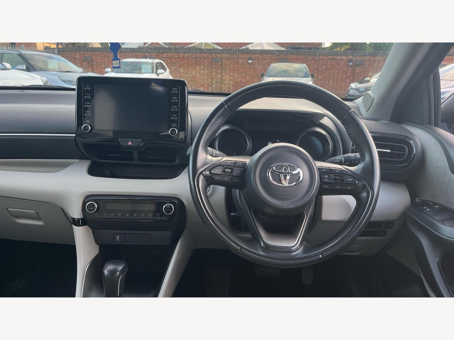 Used Toyota Yaris for sale - 77143667: Photo 7