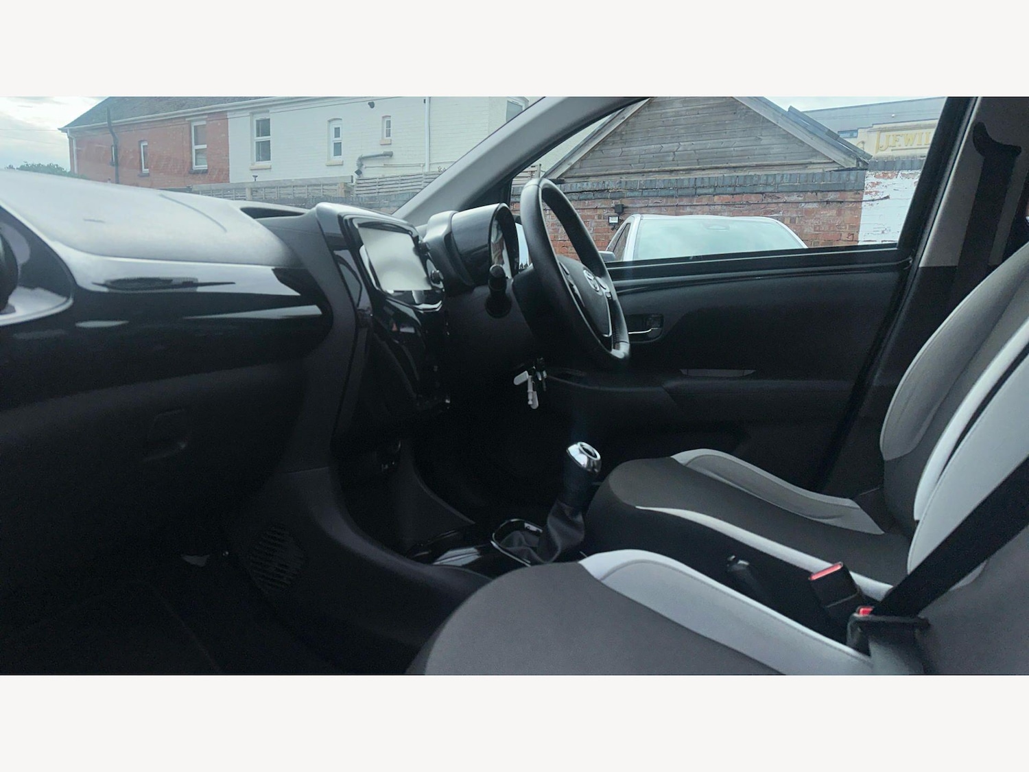 Used Toyota AYGO for sale - 78034098: Photo 12