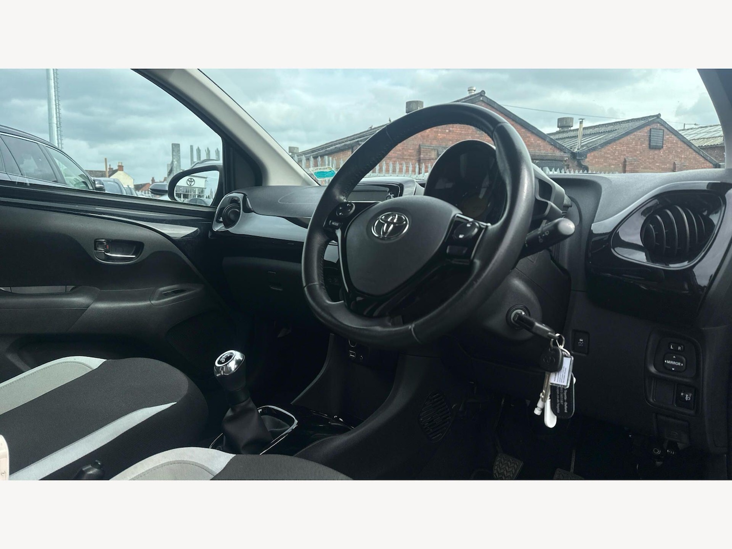 Used Toyota AYGO for sale - 78034098: Photo 13