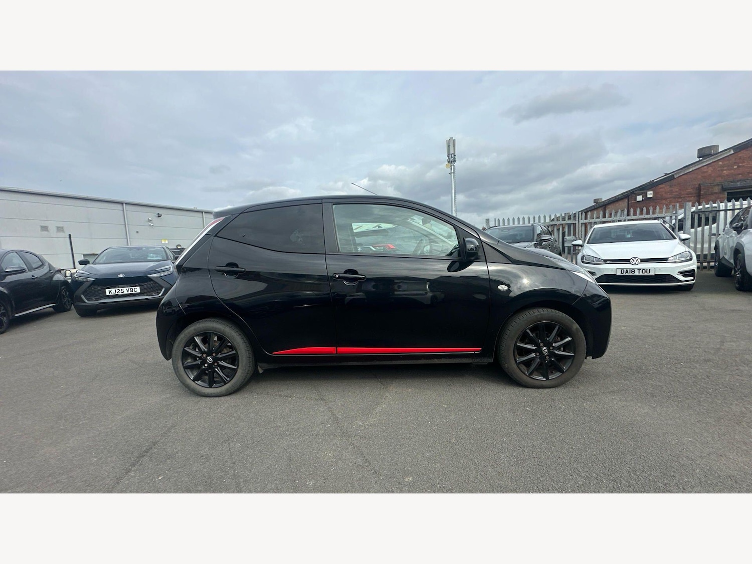 Used Toyota AYGO for sale - 78034098: Photo 18