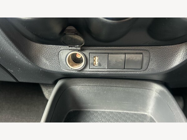 Used Toyota Aygo X 2023 for sale - 74898811: Photo 37