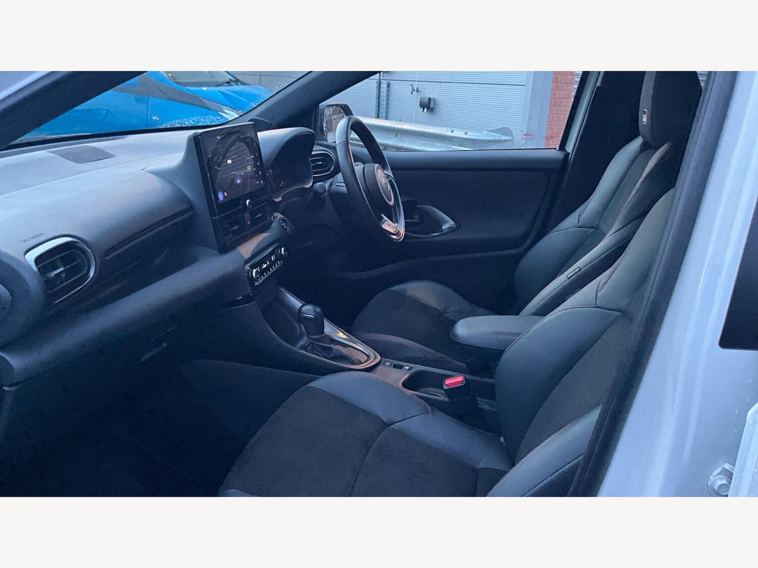 Used Toyota Yaris for sale - 77612382: Photo 12