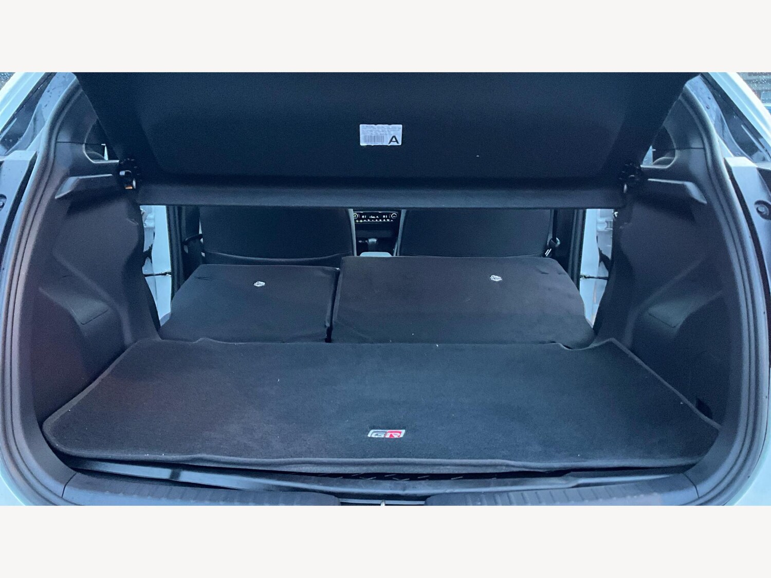 Used Toyota Yaris for sale - 77612382: Photo 31