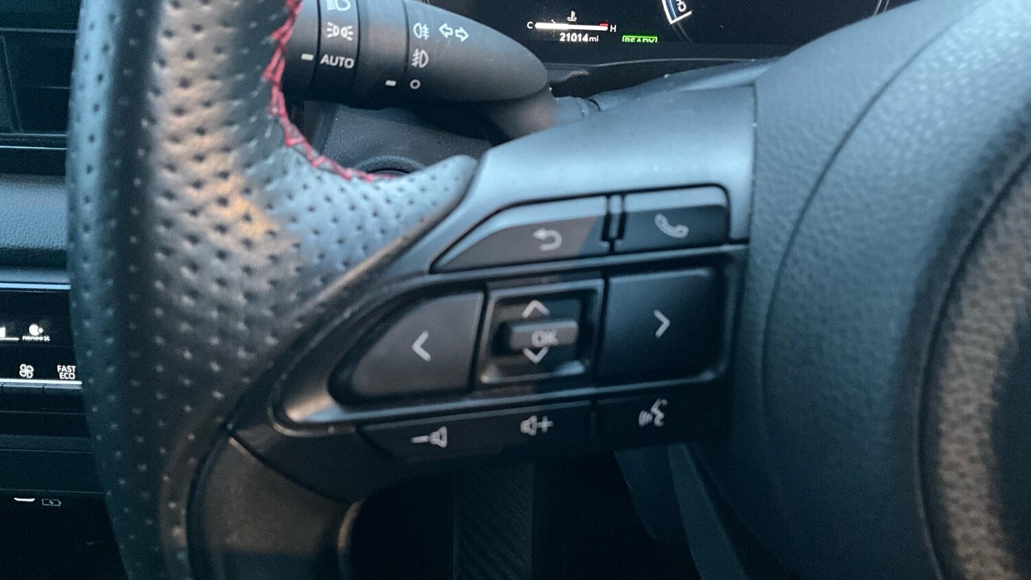 Used Toyota Yaris for sale - 77612382: Photo 36