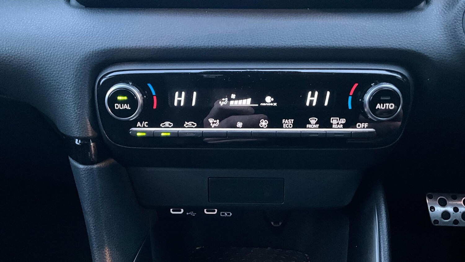 Used Toyota Yaris for sale - 77612382: Photo 38