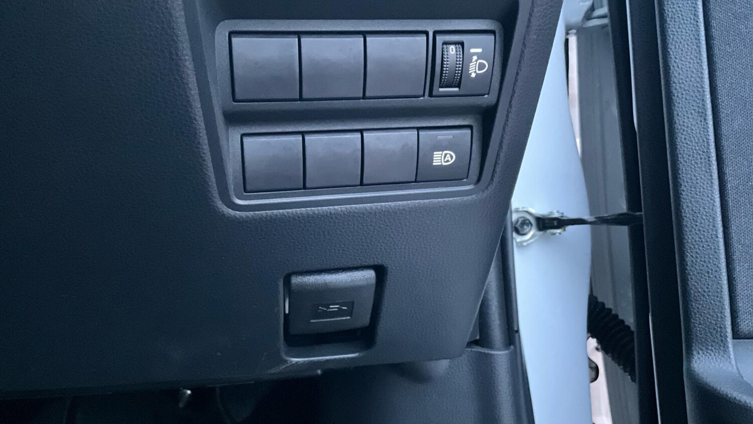 Used Toyota Yaris for sale - 77612382: Photo 40