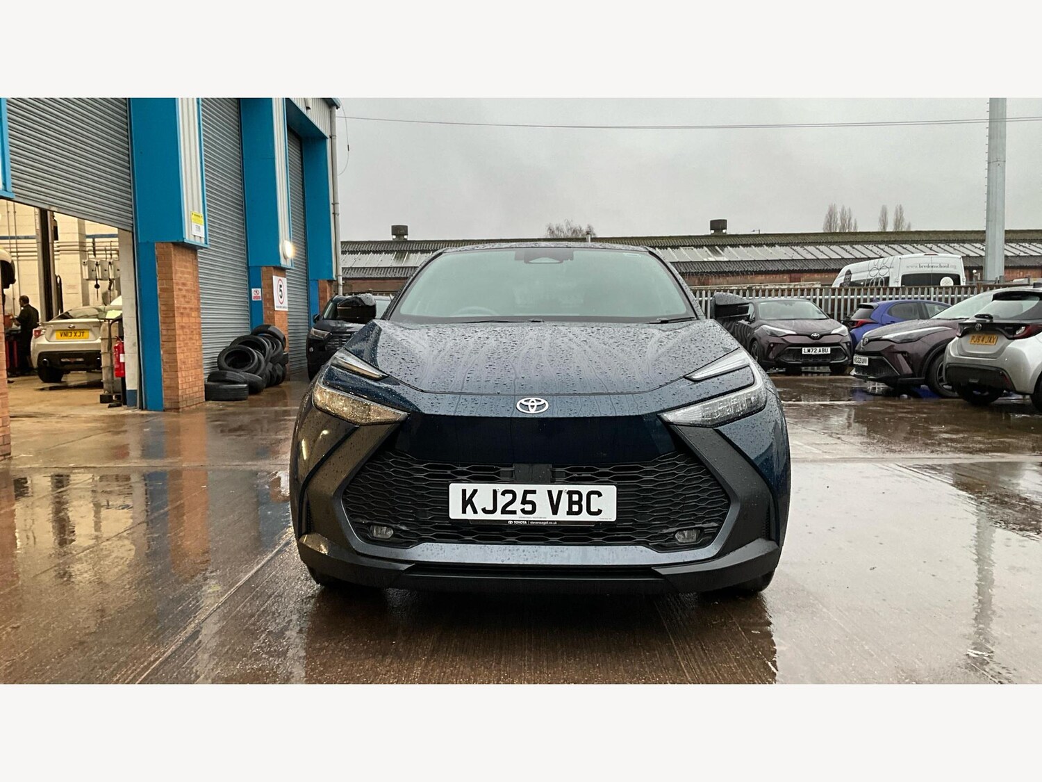 Used Toyota C-HR for sale - 77824791: Photo 17