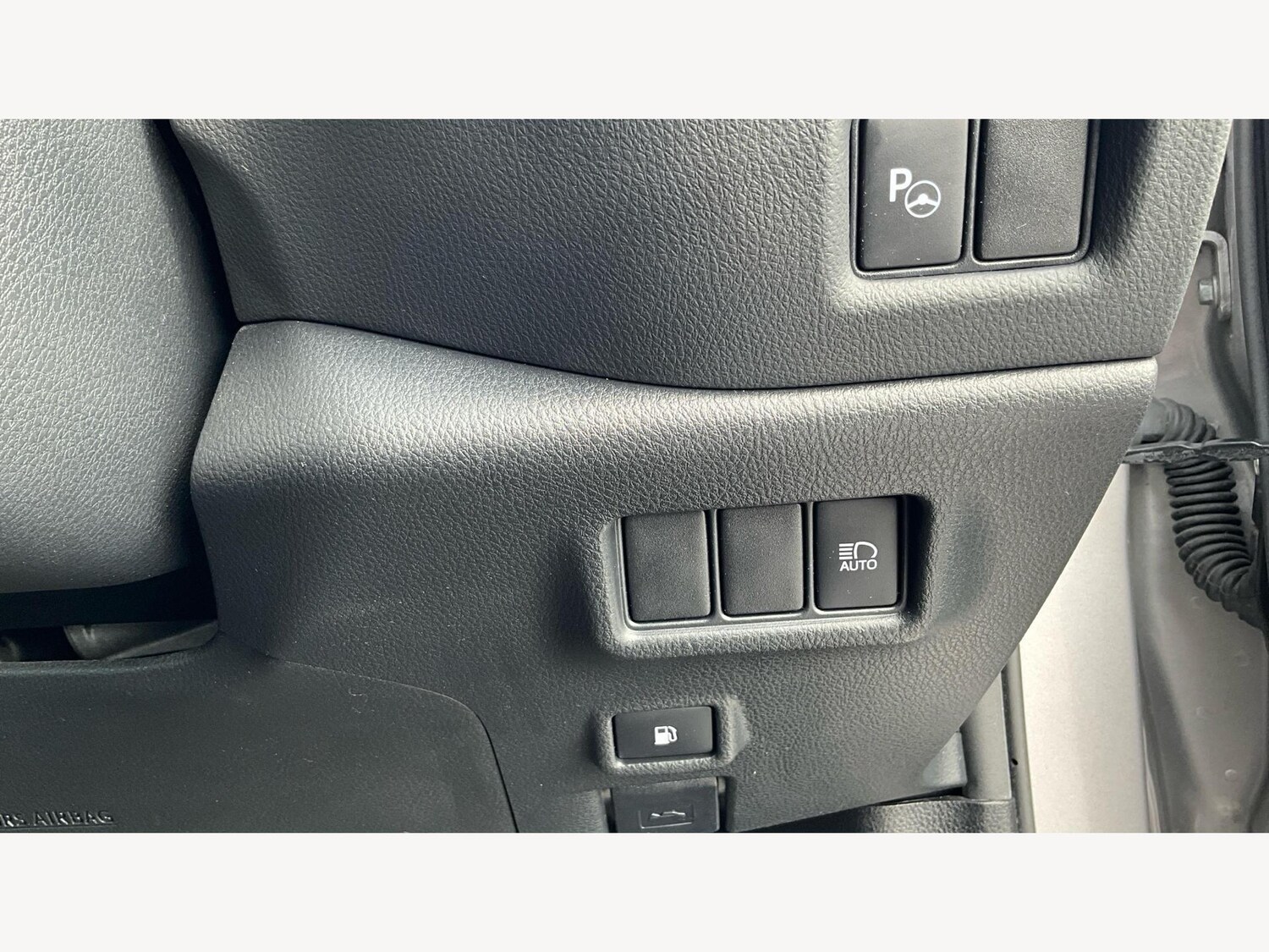 Used Toyota C-HR 2019 for sale - 76000859: Photo 32