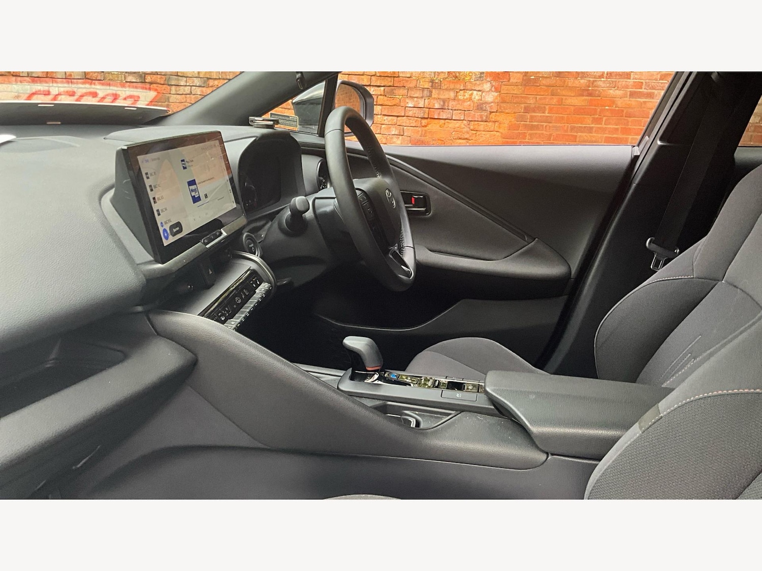 Used Toyota C-HR 2024 for sale - 76742818: Photo 12