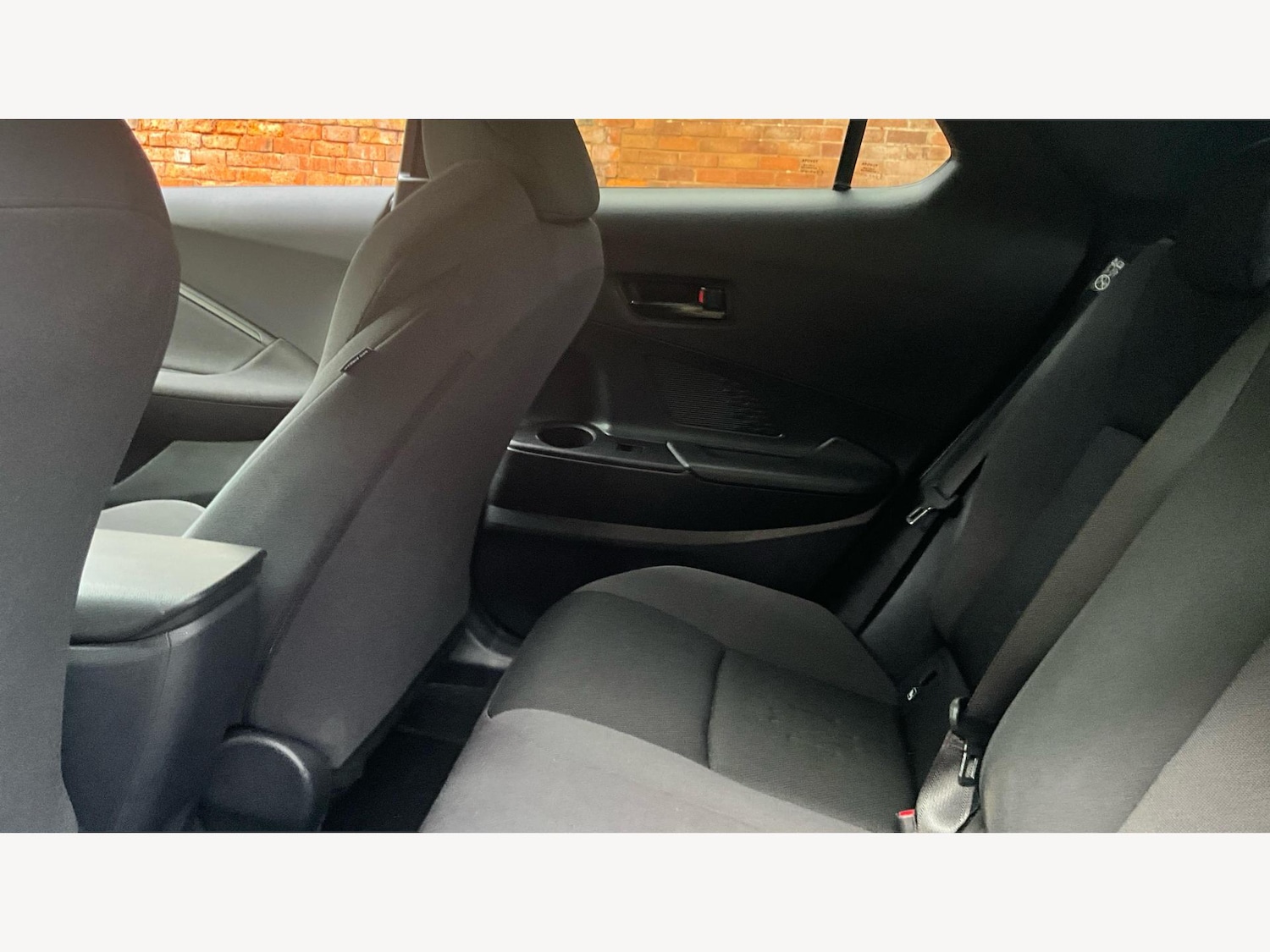 Used Toyota C-HR 2024 for sale - 76742818: Photo 15