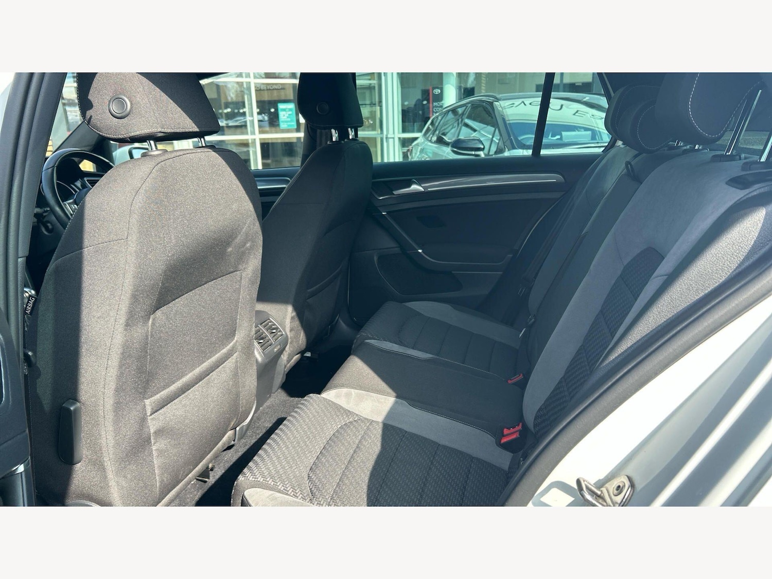 Used Volkswagen Golf 2018 for sale - 77993855: Photo 15