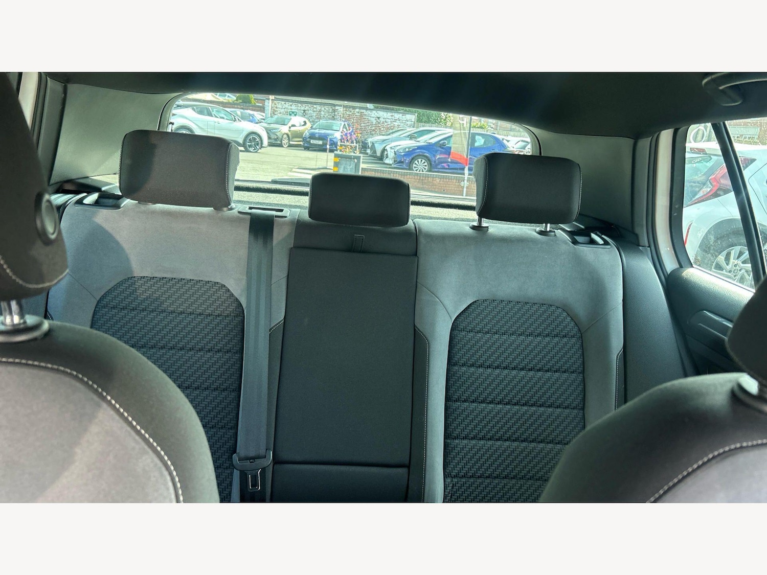 Used Volkswagen Golf 2018 for sale - 77993855: Photo 23