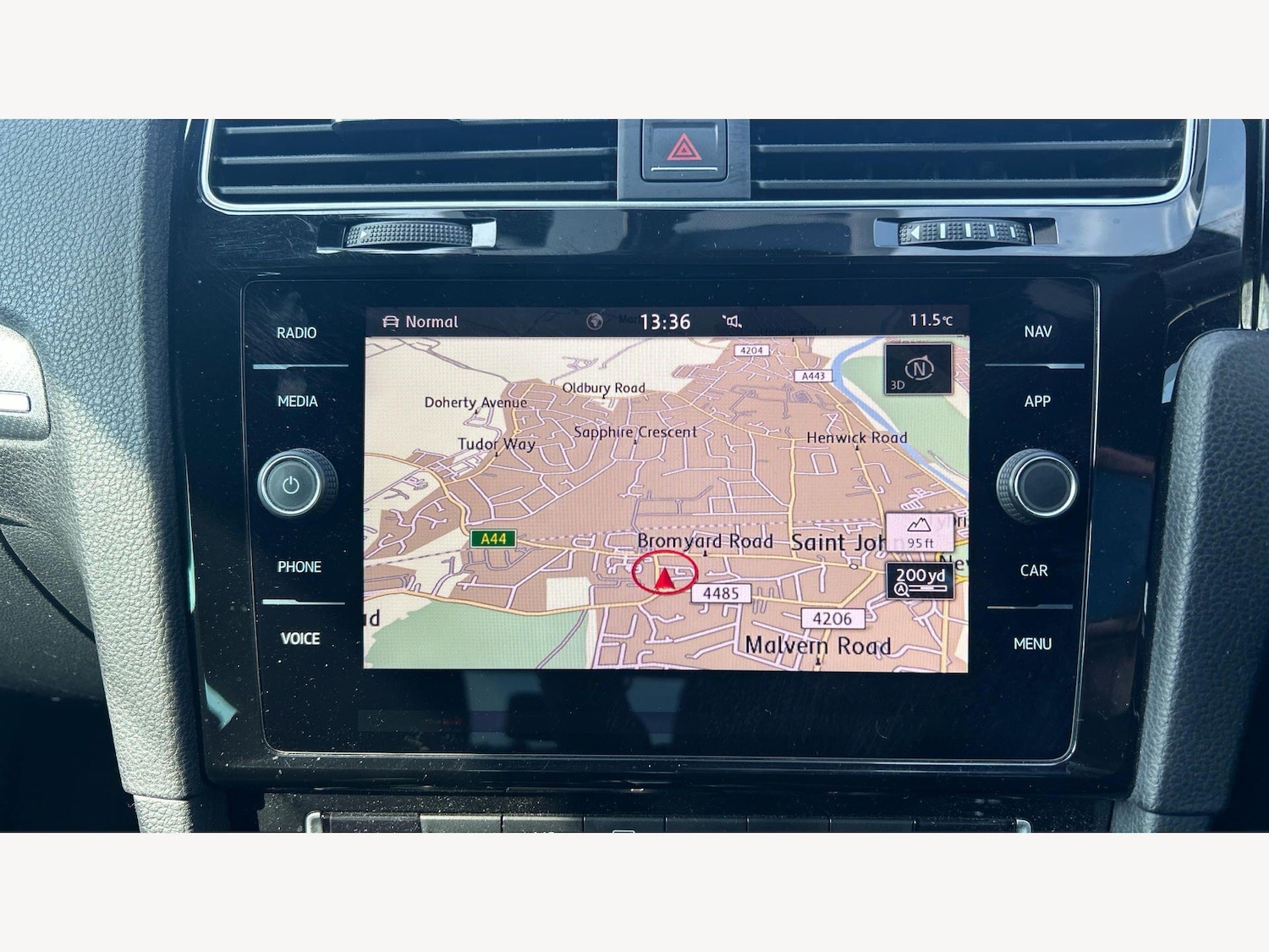 Used Volkswagen Golf 2018 for sale - 77993855: Photo 9