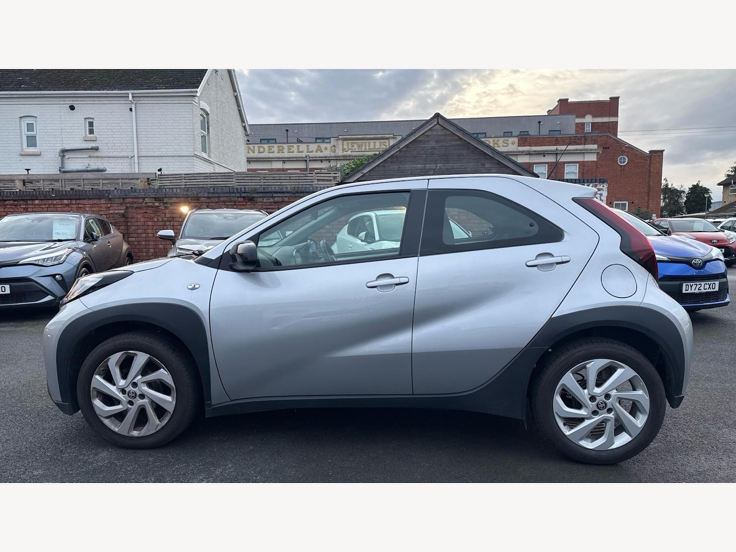 Used Toyota Aygo X 2023 for sale - 76990572: Photo 19