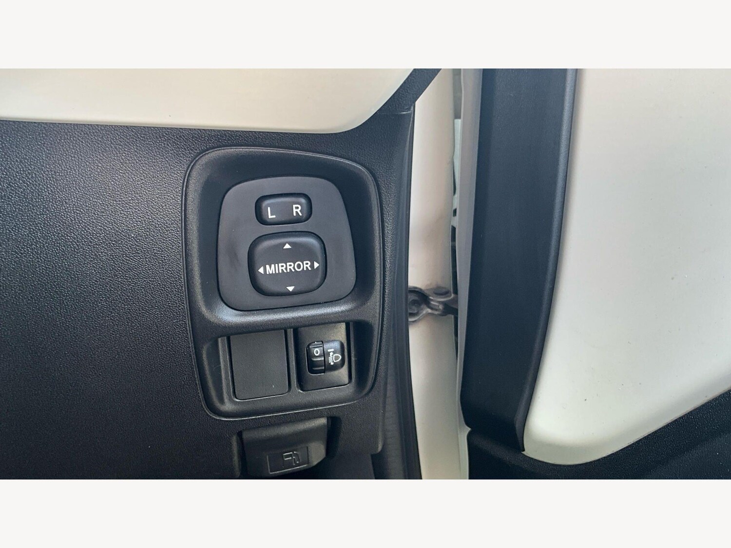 Used Toyota AYGO for sale - 77908745: Photo 30