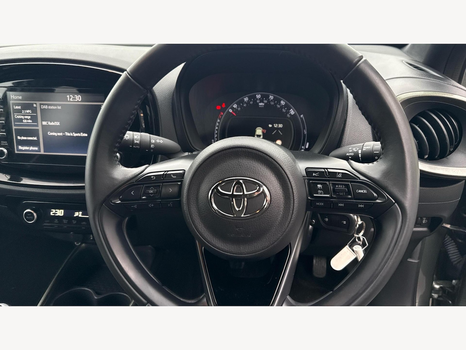 Used Toyota Aygo X 2022 for sale - 77131030: Photo 10