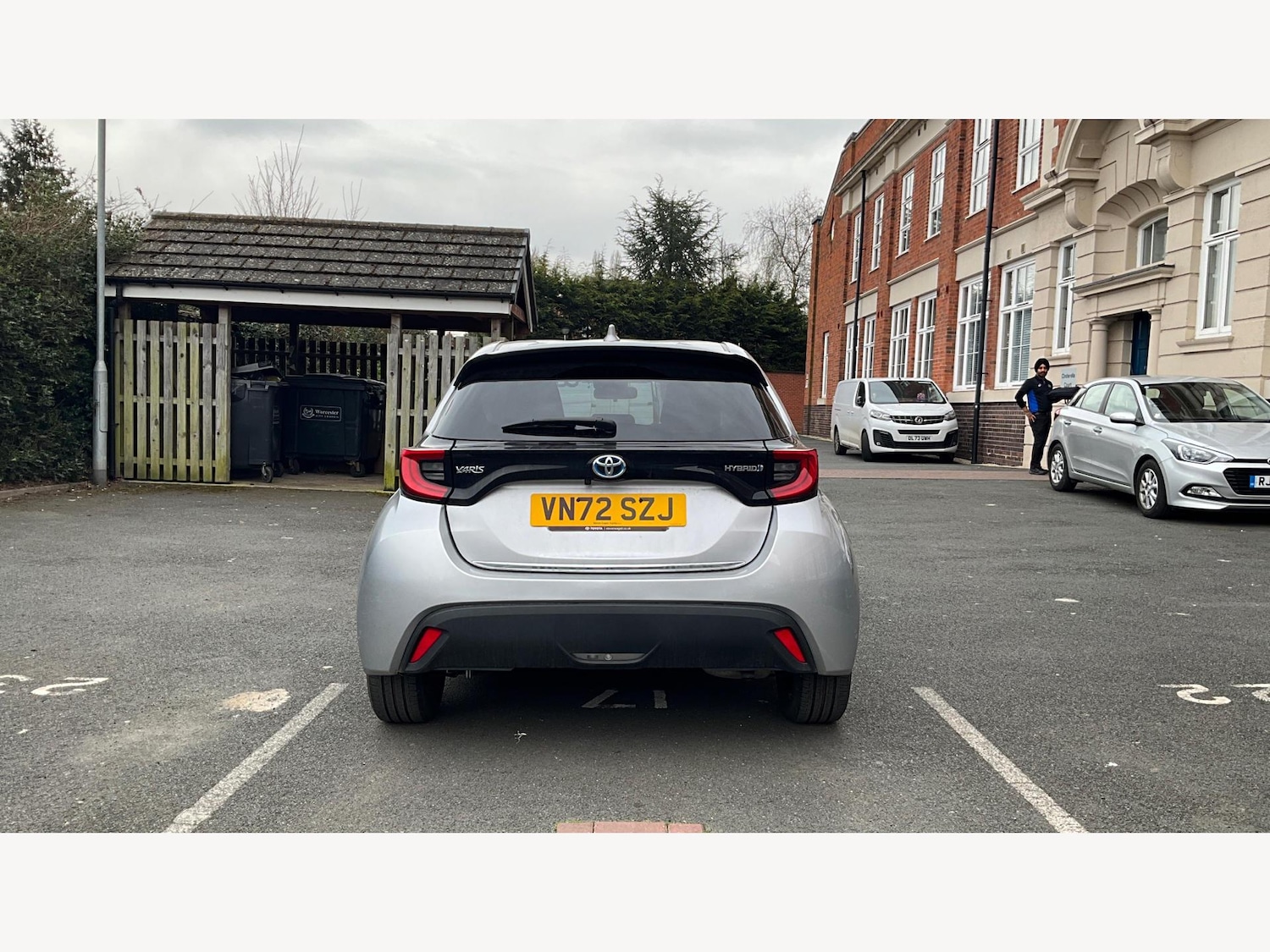 Vehicle 21