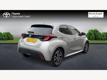 Used Toyota Yaris 2023 for sale - 75729904: Photo