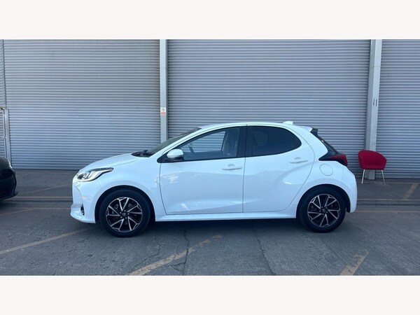 Used Toyota Yaris 2022 for sale - 74597376: Photo 19