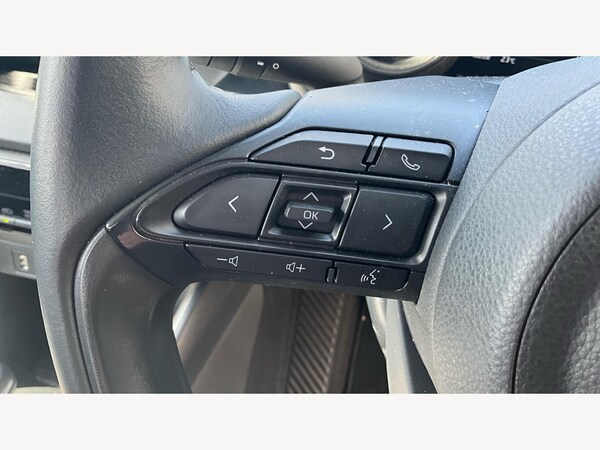 Used Toyota Yaris 2022 for sale - 74597376: Photo 38
