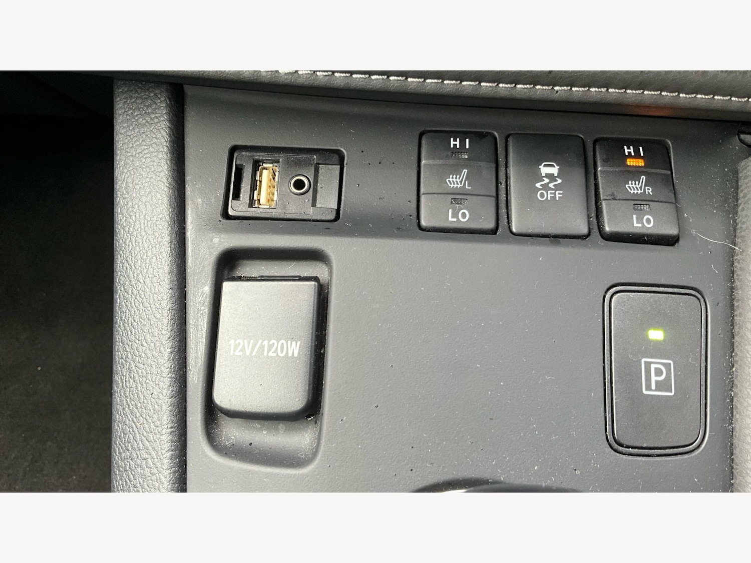 Used Toyota Auris 2018 for sale - 76512608: Photo 23