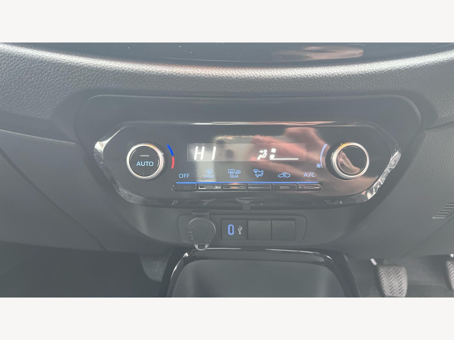 Used Toyota Aygo X 2025 for sale - 77130759: Photo 24