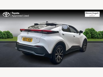 Used Toyota C-HR 2024 for sale - 76992655: Photo