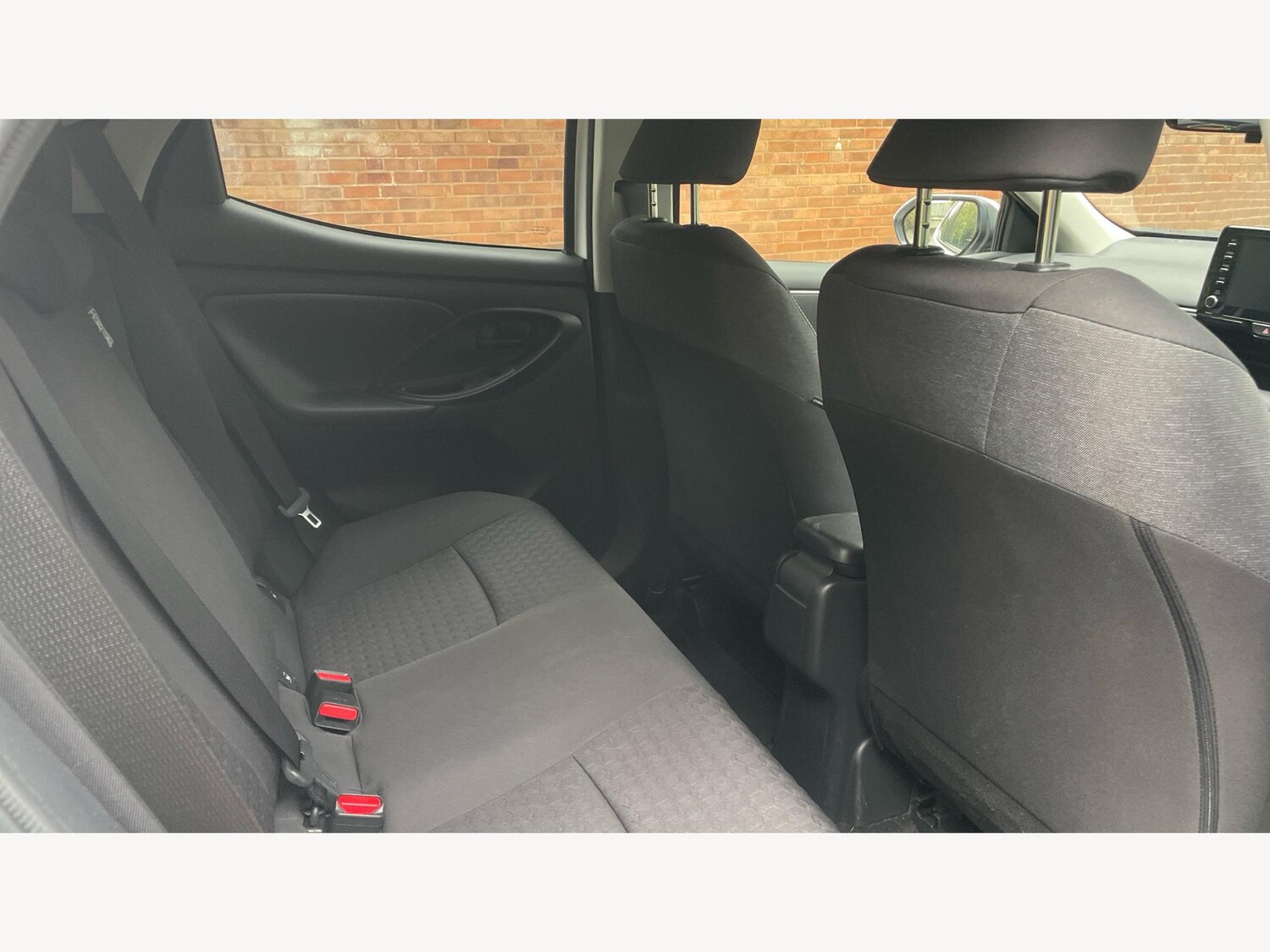 Used Toyota Yaris 2023 for sale - 76269878: Photo 14