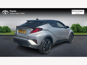 Used Toyota C-HR 2023 for sale - 79292105: Photo