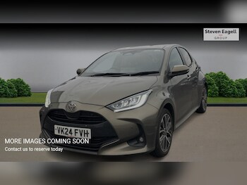 Used Toyota Yaris 2024 for sale - 77823659: Photo