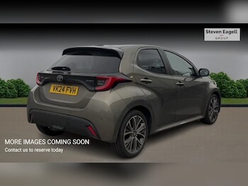 Used Toyota Yaris 2024 for sale - 77823659: Photo