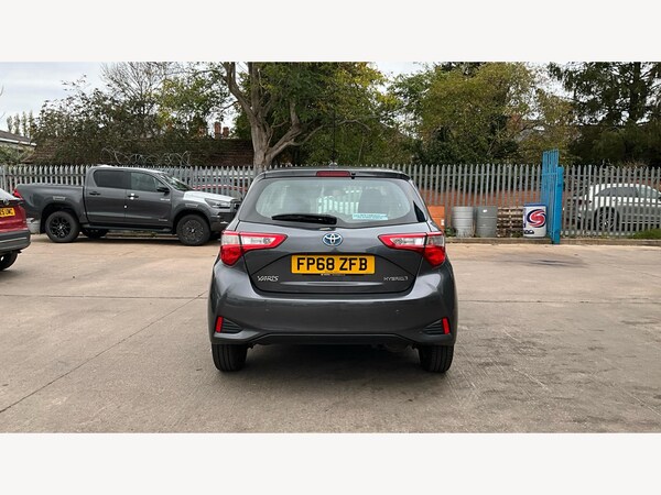 Used Toyota Yaris 2019 for sale - 76153163: Photo 21