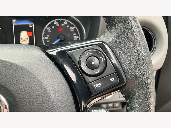 Used Toyota Yaris 2019 for sale - 76153163: Photo 23